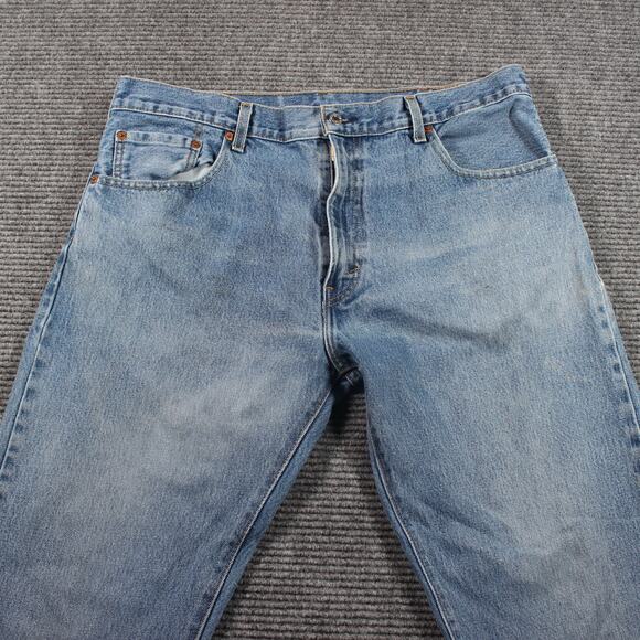 Levi’s 517 Jeans Mens 38x32 Light Blue Bootcut 100% Cotton Zip Fly - Picture 3 of 13